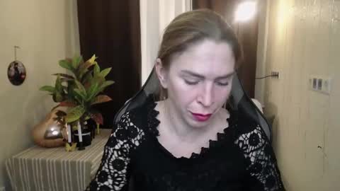 Snapshot of tessadaybreak chatting on 02/27/25, 03:15 tessadaybreak online show from 02/27/25, 03:15