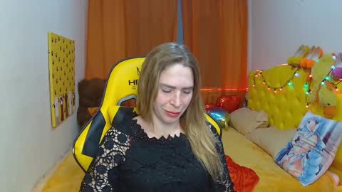 Snapshot of tessadaybreak chatting on 03/01/25, 10:55 tessadaybreak online show from 03/01/25, 10:55