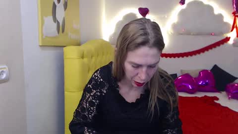 Snapshot of tessadaybreak chatting on 03/04/25, 02:21 tessadaybreak online show from 03/04/25, 02:21