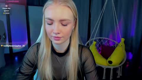 TessaHamilton online show from 02/04/26, 07:47