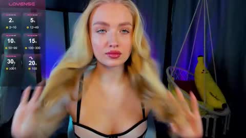 TessaHamilton online show from 02/10/26, 01:04