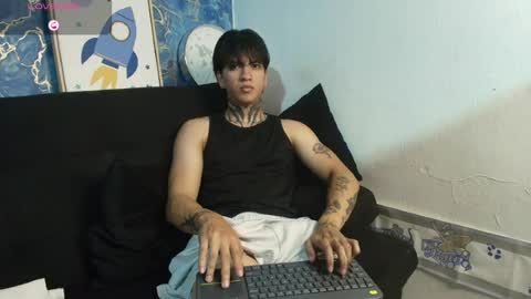 Snapshot of tessarion_black chatting on 06/01/26, 06:37 Tessarion online show from 06/01/26, 06:37