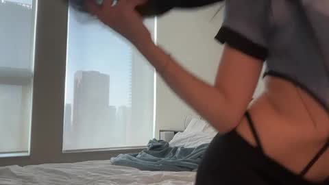 Tessa online show from 10/27/25, 11:09