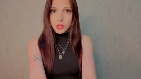 Mary online show from 04/19/26, 03:22