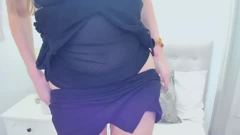 Snapshot of tesslovely chatting on 05/30/26, 05:15 Tess online show from 05/30/26, 05:15