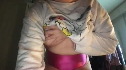 Tessy Ultra online show from 10/25/25, 11:40