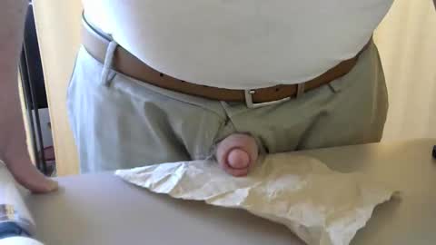 Test the Chat online show from 02/11/26, 10:26