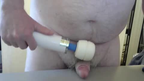 Test the Chat online show from 04/15/26, 04:03