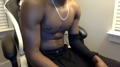 Snapshot of tevvdaren chatting on 11/10/25, 03:27 tevvdaren online show from 11/10/25, 03:27