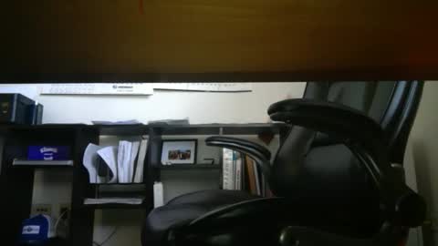 texasmade6303 online show from 11/10/25, 05:56