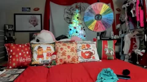 peachy online show from 12/31/24, 12:43