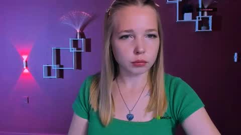 Snapshot of teya_starling chatting on 05/11/26, 07:47 teya_starling online show from 05/11/26, 07:47