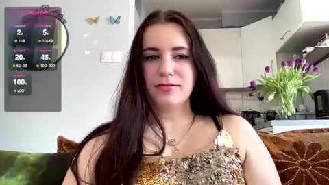 Snapshot of teylor_l chatting on 02/20/25, 01:08 Teylor online show from 02/20/25, 01:08