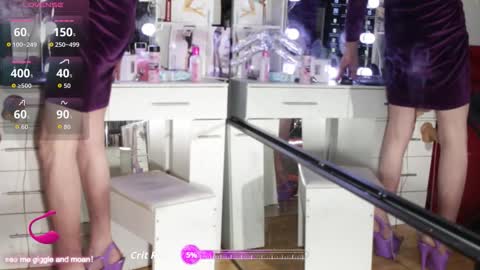 tgirlbelinda online show from 11/30/25, 10:30