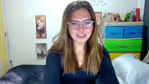 tgirlselena online show from 10/06/25, 09:34