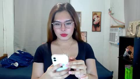 tgirlselena online show from 11/17/25, 01:50