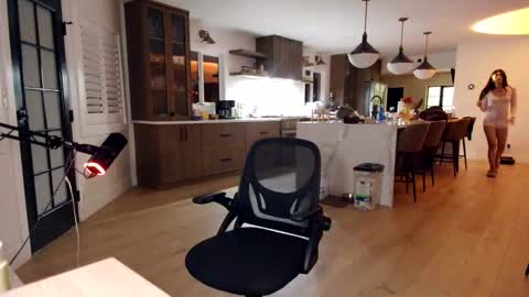 babygirlmami online show from 11/20/25, 02:56