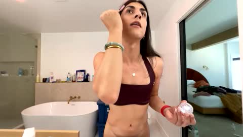 babygirlmami online show from 04/24/26, 07:49