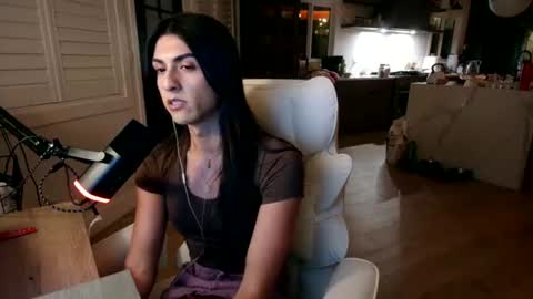 Snapshot of tgirltoesx chatting on 07/17/26, 05:36 babygirlmami online show from 07/17/26, 05:36