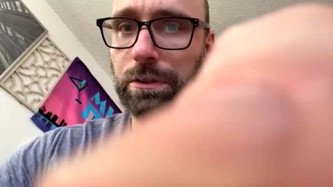 Snapshot of tguy4269 chatting on 11/15/25, 09:11 tguy4269 online show from 11/15/25, 09:11