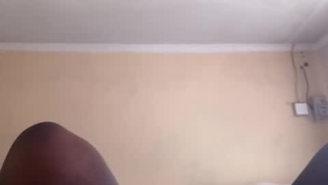 thabangj1069 online show from 10/01/25, 10:32