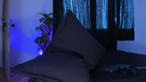 Snapshot of thadeo_king chatting on 06/21/26, 07:05 thadeo_king online show from 06/21/26, 07:05