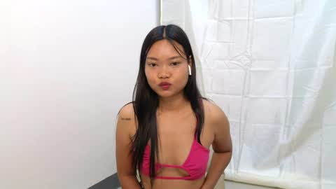 Snapshot of thailand4you chatting on 06/16/26, 02:30 AbbieThai online show from 06/16/26, 02:30