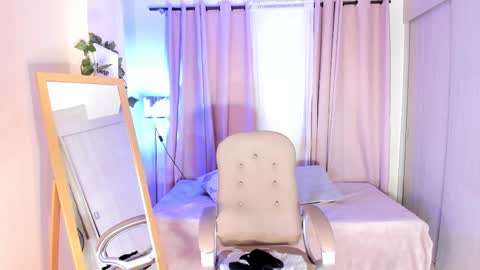 Thais online show from 03/04/25, 12:22