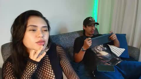 T H A I S  online show from 04/21/26, 12:23