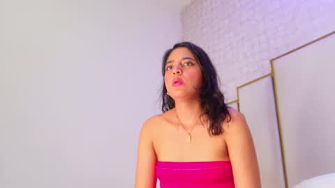 Snapshot of thalia888_ chatting on 06/11/26, 07:12 thalia888_ online show from 06/11/26, 07:12
