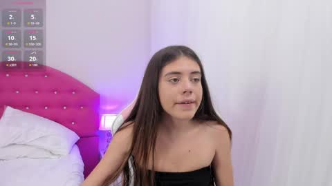 Thalia  online show from 04/20/26, 08:10