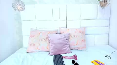 Thalia Nichols online show from 03/13/26, 10:38