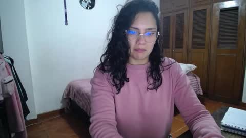    online show from 09/22/25, 12:34