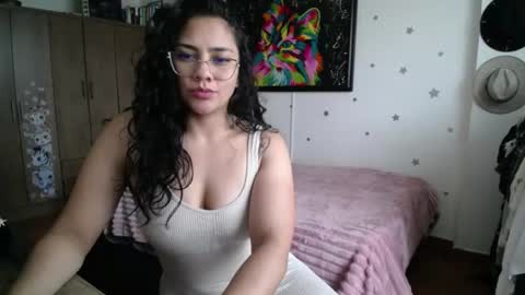 Snapshot of thaliacooper chatting on 07/09/26, 05:39 online show from 07/09/26, 05:39