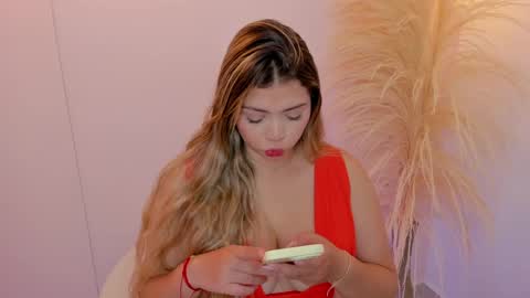  Thalia online show from 04/23/26, 05:04