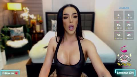 Snapshot of thaliasexgoddess chatting on 12/10/24, 10:16 T H A L I A online show from 12/10/24, 10:16