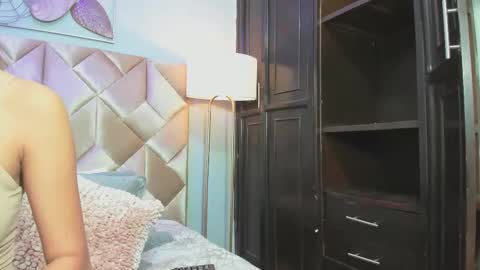 Snapshot of thalya_adams chatting on 02/28/26, 12:06 Thalya online show from 02/28/26, 12:06