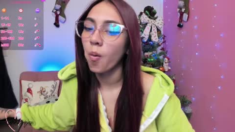 Snapshot of thamara_cooper_ chatting on 12/20/24, 09:11 thamara_cooper_ online show from 12/20/24, 09:11