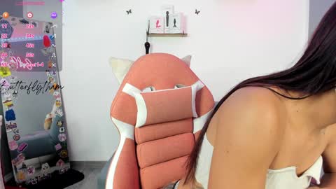 Snapshot of thamara_cooper_ chatting on 01/31/25, 09:37 thamara_cooper_ online show from 01/31/25, 09:37