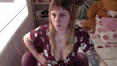   online show from 04/14/26, 06:03