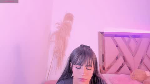 thami campanita online show from 03/26/26, 05:02