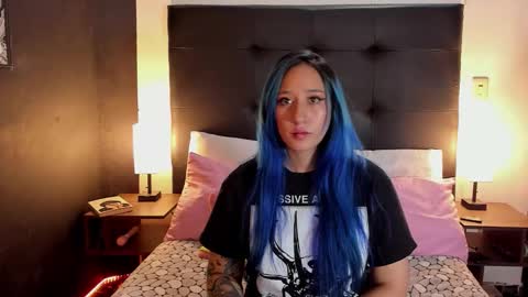 Thamy online show from 02/12/26, 02:50