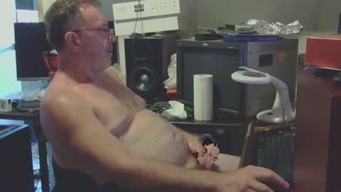 thang5545 online show from 02/10/25, 03:57