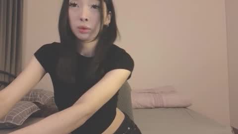 thanos_world1321002 online show from 10/15/25, 05:24