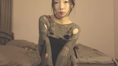 thanos_world1321002 online show from 10/19/25, 05:46