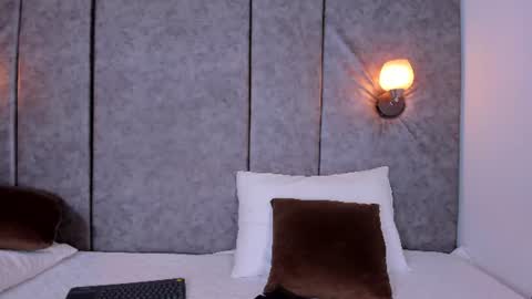 thara webstter online show from 07/25/26, 11:41