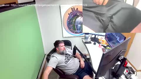 Snapshot of thaterkman chatting on 02/17/25, 05:25 thaterkman online show from 02/17/25, 05:25