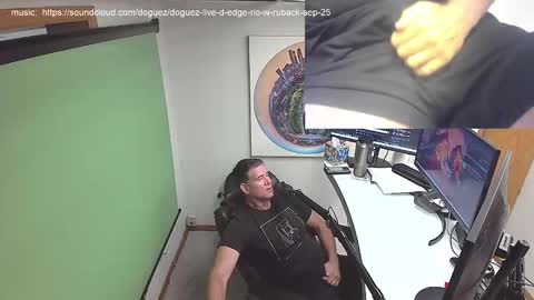 Snapshot of thaterkman chatting on 09/30/25, 02:33 thaterkman online show from 09/30/25, 02:33