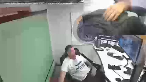 Snapshot of thaterkman chatting on 10/08/25, 02:04 thaterkman online show from 10/08/25, 02:04