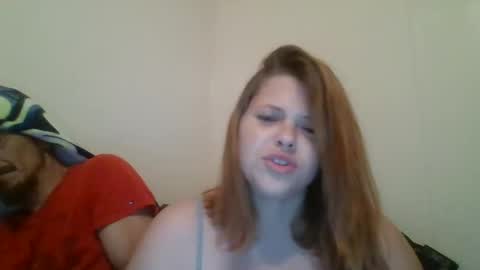 Snapshot of thatgirl4201 chatting on 10/04/25, 10:35 thatgirl4201 online show from 10/04/25, 10:35